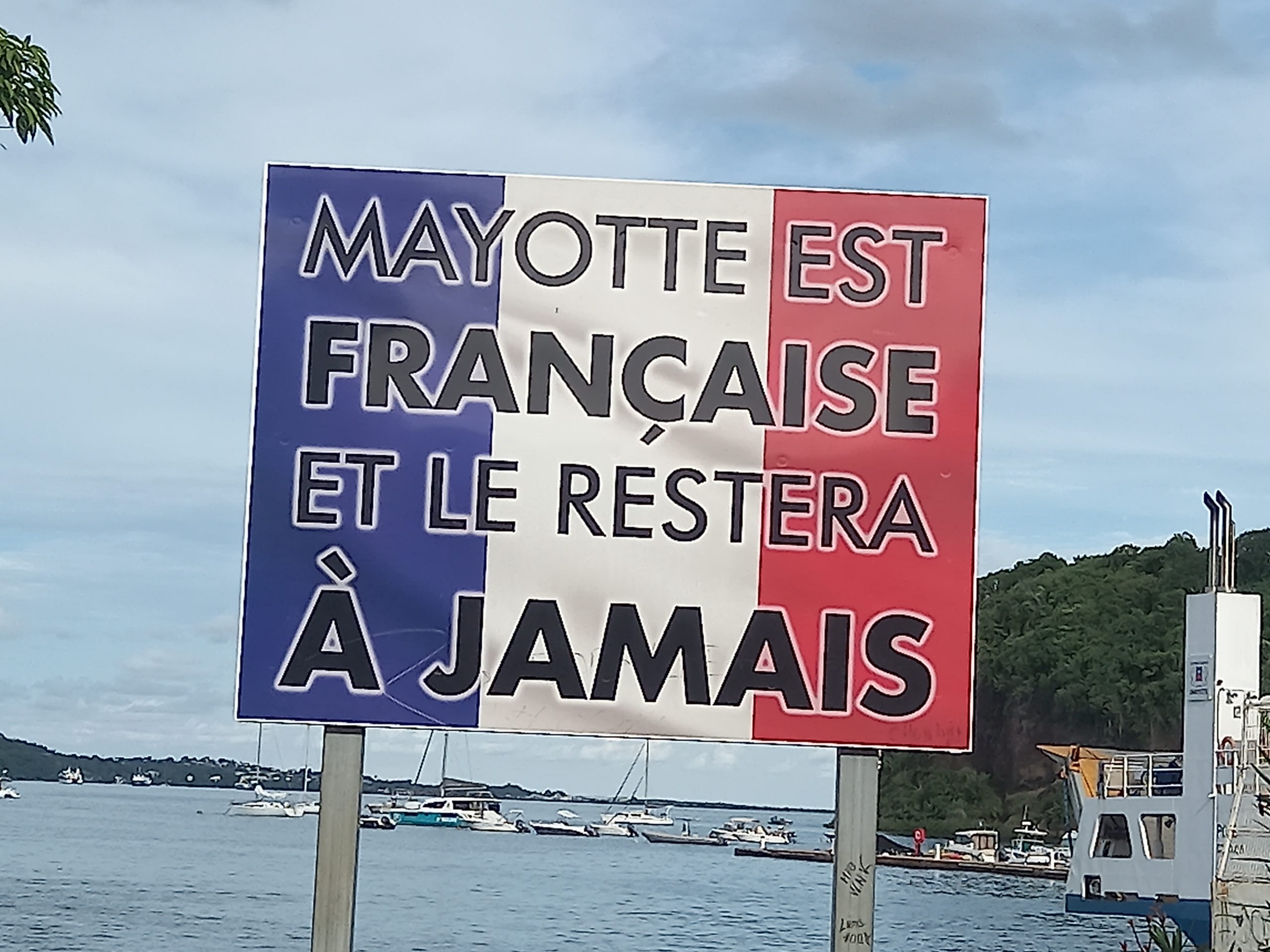 Les mensonges des Comores sur Mayotte font pschitt!